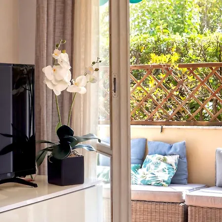 Apartment Elegante Oasi Vicino Al Mare - Dei Marmi *